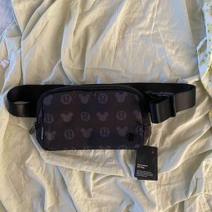 NWT Lululemon x Disney Everywhere Belt Bag